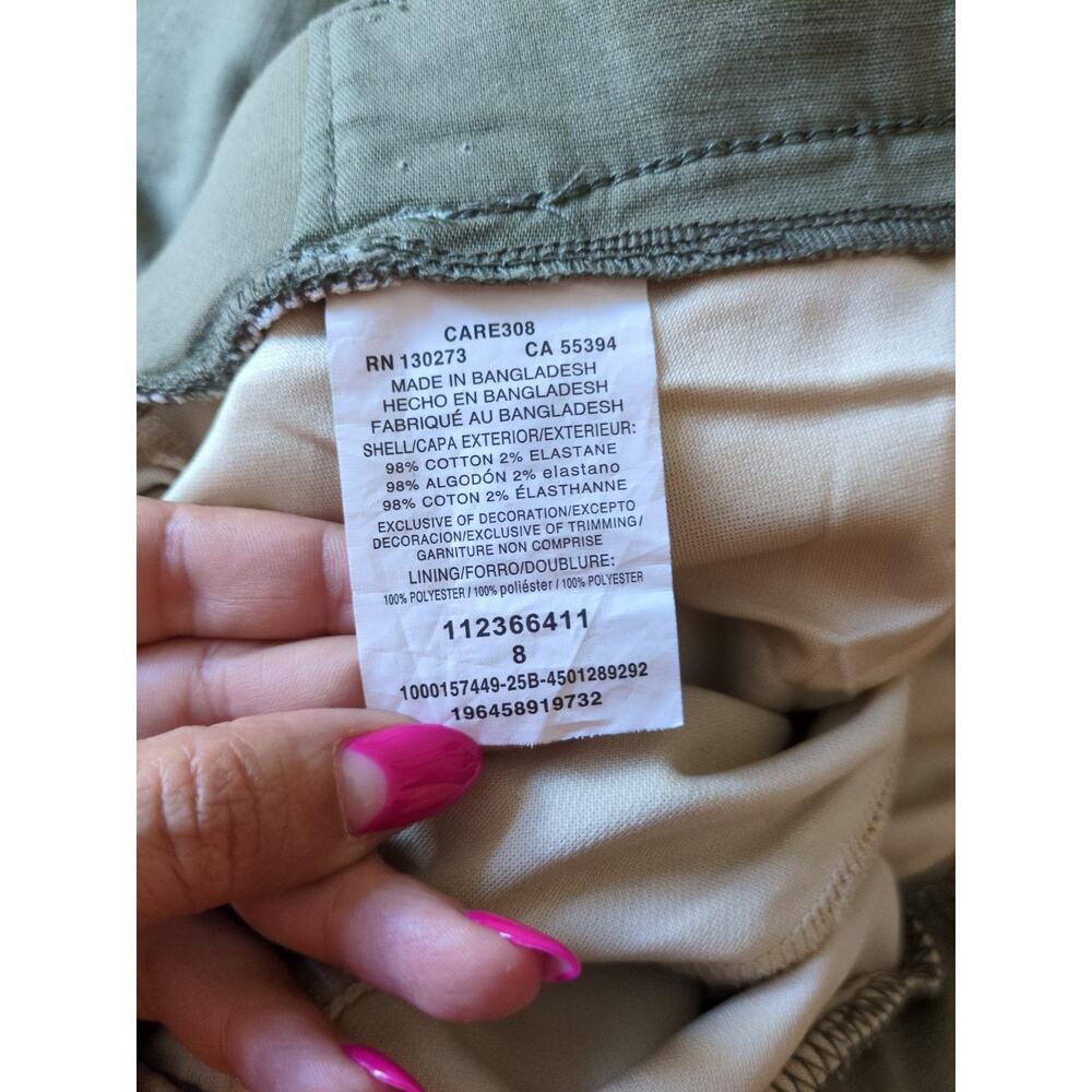 Lee Women’s Skort Size 8 Army Green Cotton Stretch Pockets Mesh Shorts Casual - Picture 5 of 10
